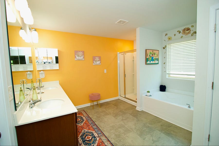 Primary Suite Bathroom
