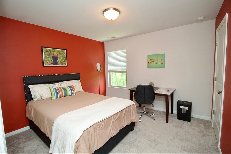 Bedroom/Office 1