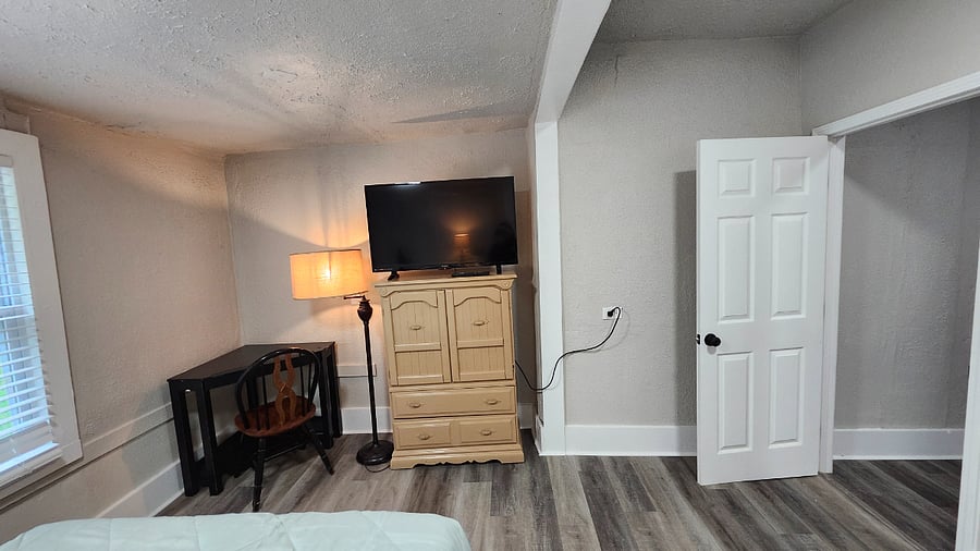 Furnished Finder property 983258_1 photo 3
