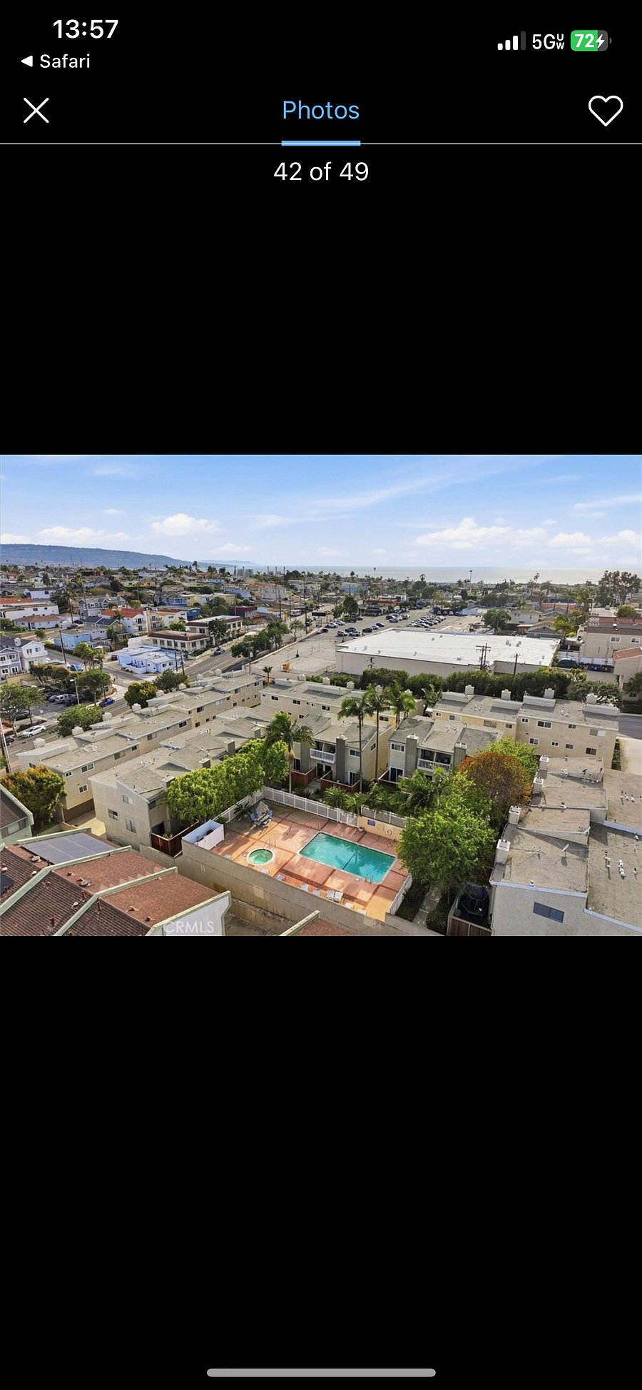 Bird's eye of property.