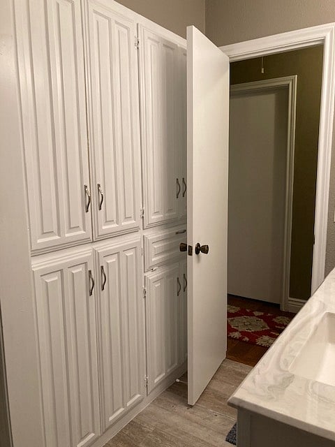 Storage in bathroom