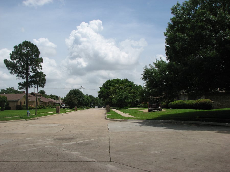 View of neighborhood from end of cul-de-sac