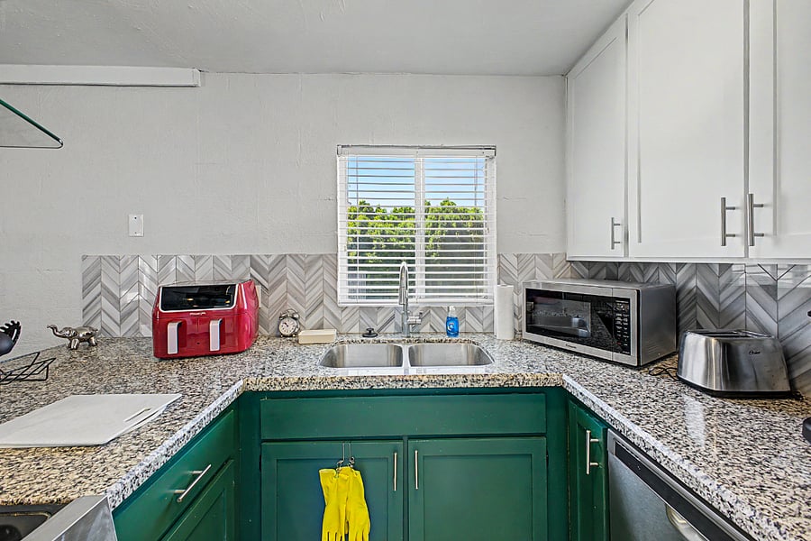 Furnished Finder property 983302_1 photo 20
