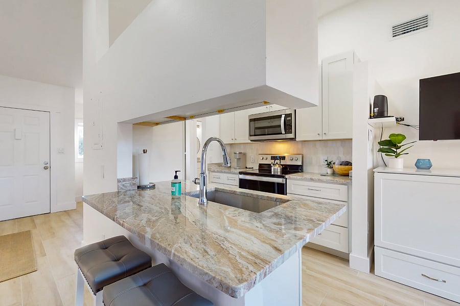 Fully equipped kitchen with everything you need!