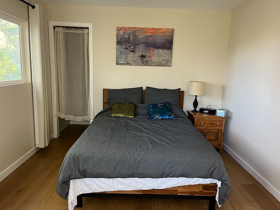 Upstairs bedroom picture 1