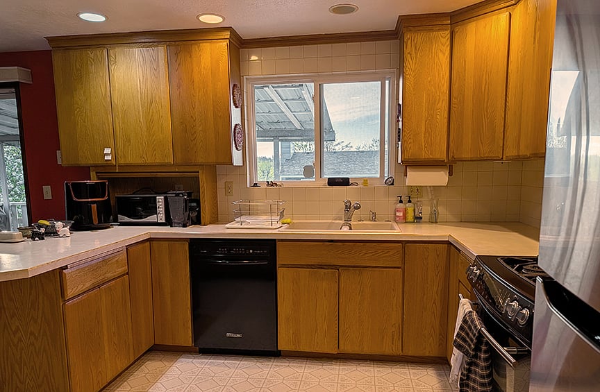 Kitchen fully stocked