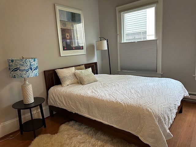 Queen Bed