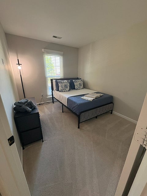 3rd bedroom on 2nd Floor with a Queen bed