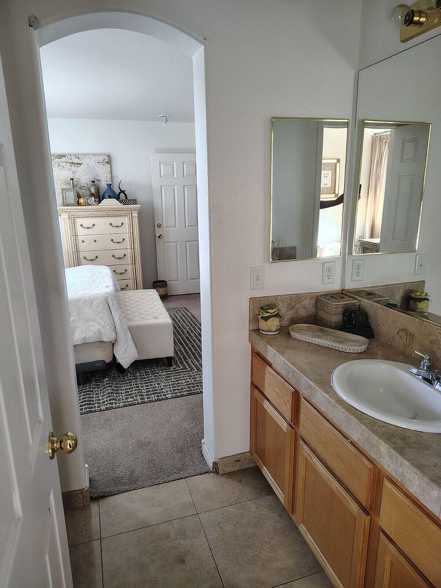 Furnished Finder property 983599_1 photo 8