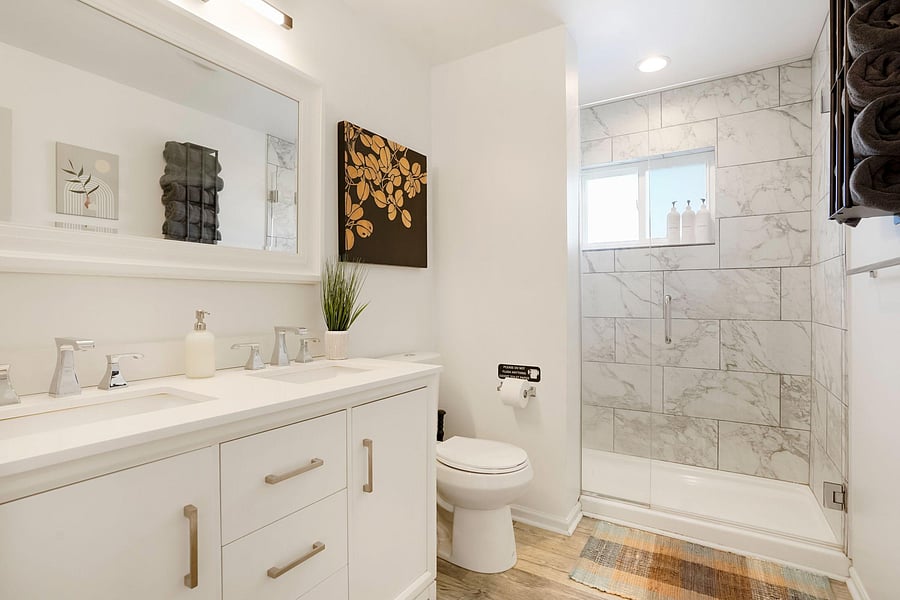 Upstairs Bathroom
