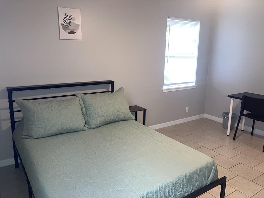 Furnished Finder property 983618_1 photo 8