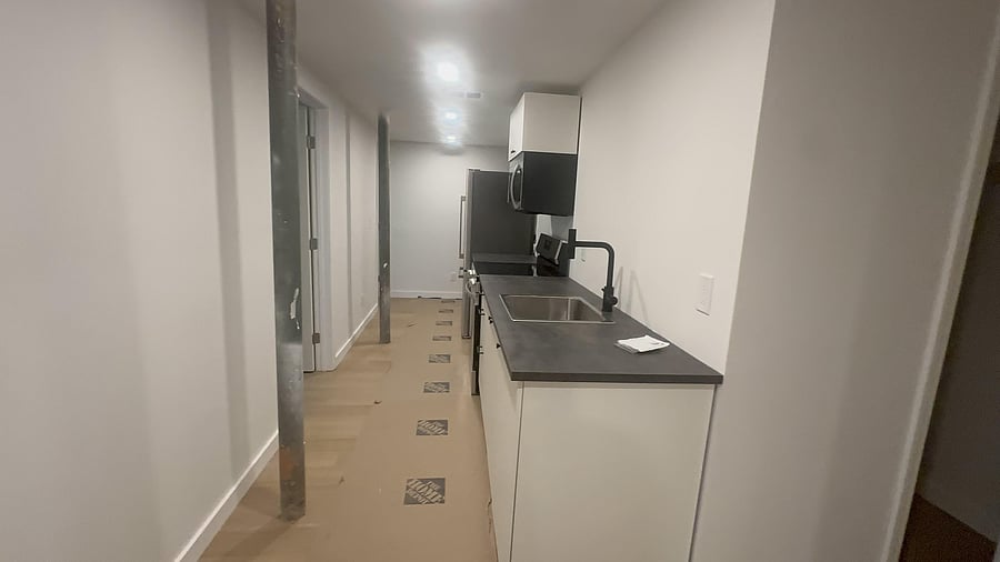 Full Kitchen/New appliances