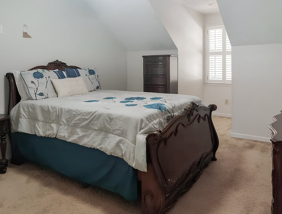 bedroom 3 lots of storage space. brand new bed