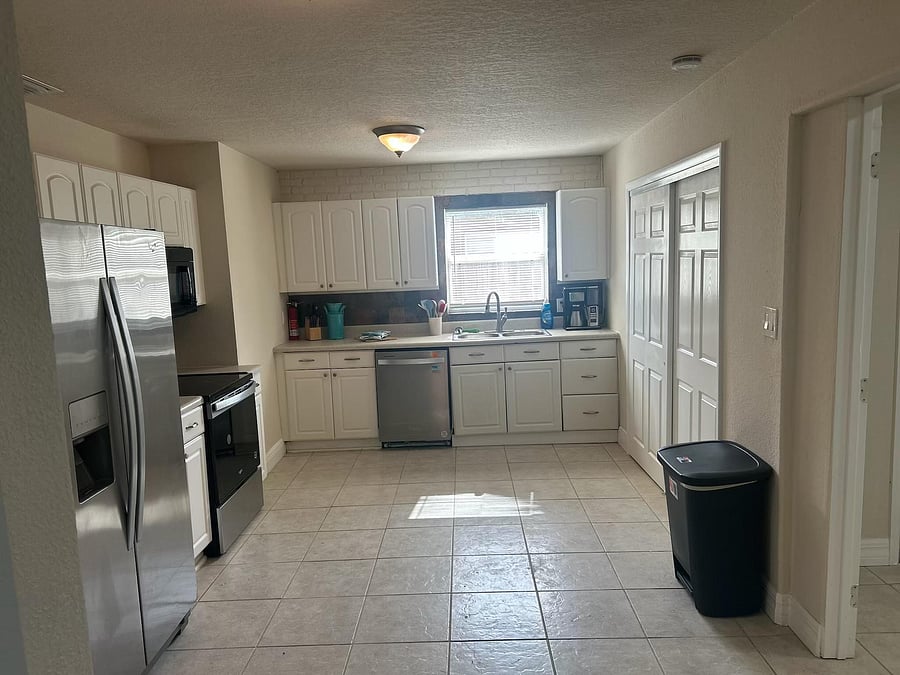 Furnished Finder property 983654_1 photo 26