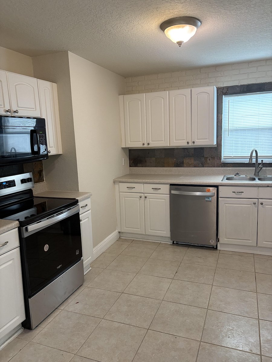 Furnished Finder property 983654_1 photo 21