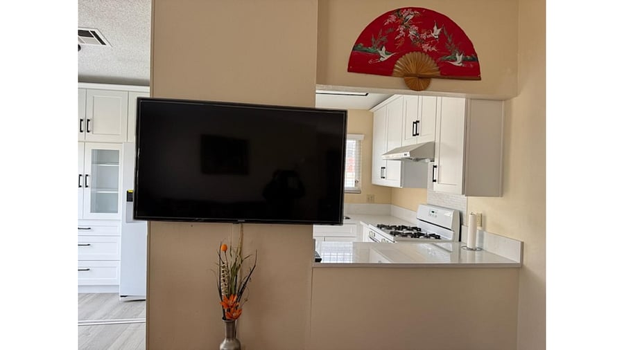 Furnished Finder property 983660_1 photo 2