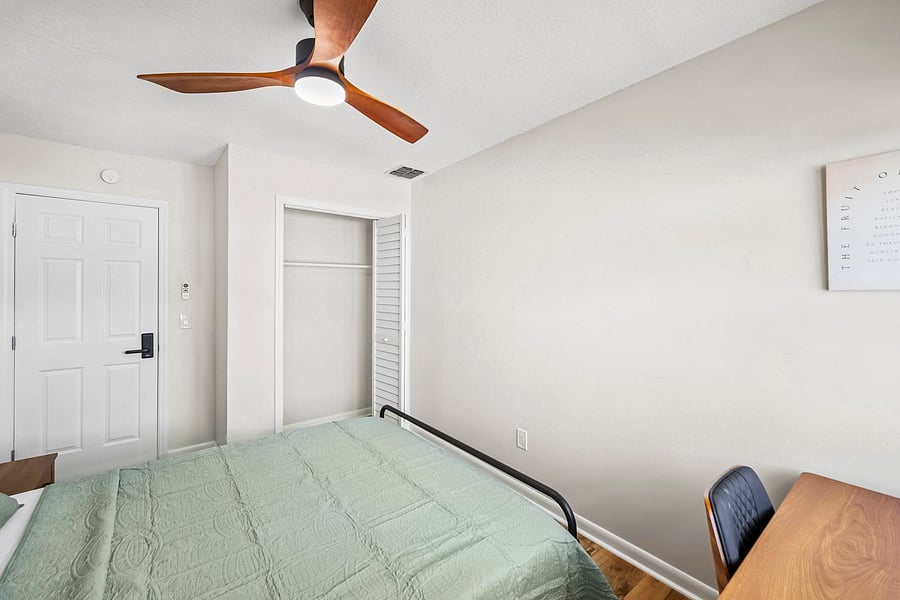 Room 1 view 1