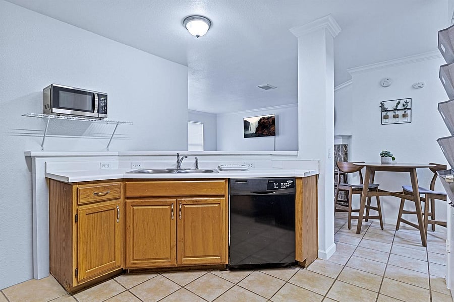 Furnished Finder property 983701_1 photo 13