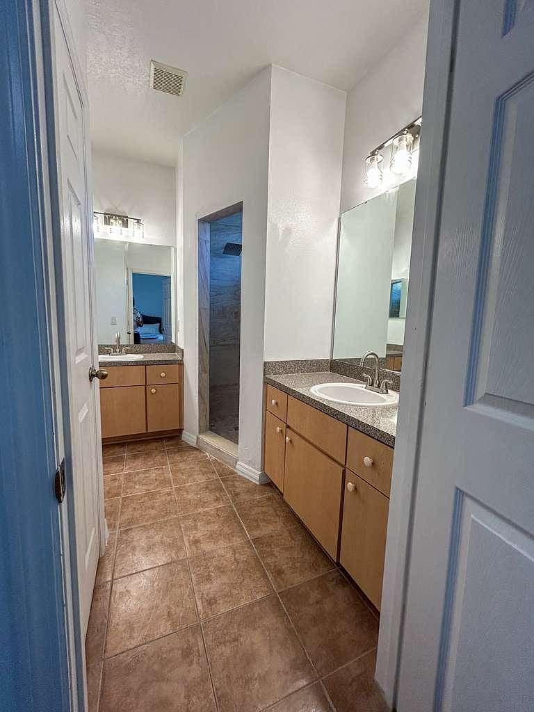 Furnished Finder property 983710_1 photo 10