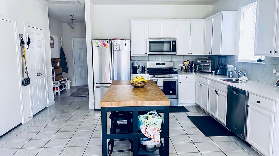 Chef's Kitchen.
Stainless appliances, island workspace, and dishwasher. Monthly professional cleaning included!