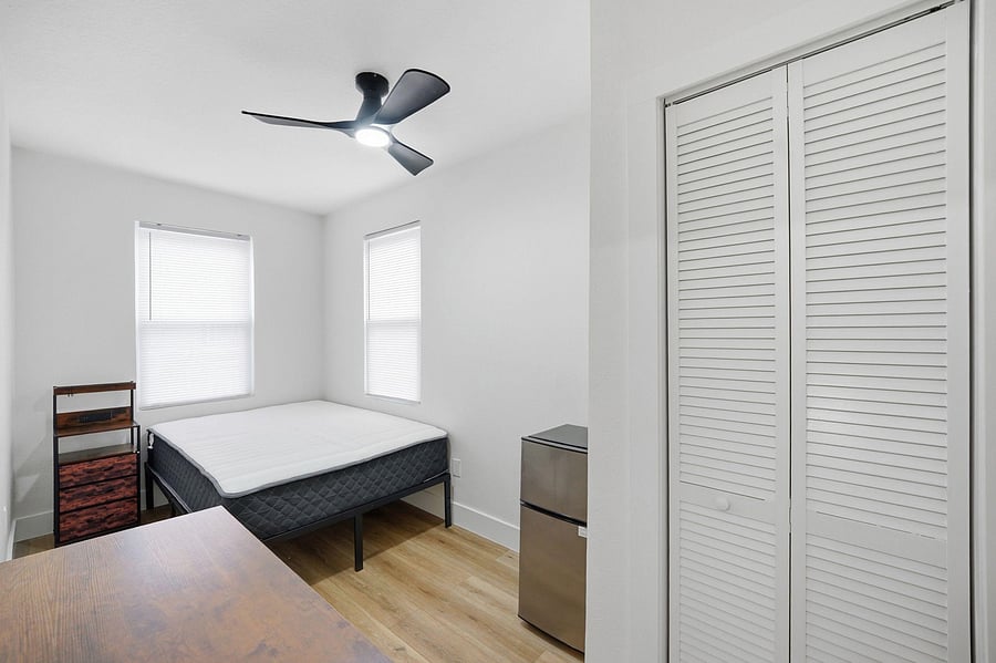Cozy, Bright & Furnished | Mini Fridge Included