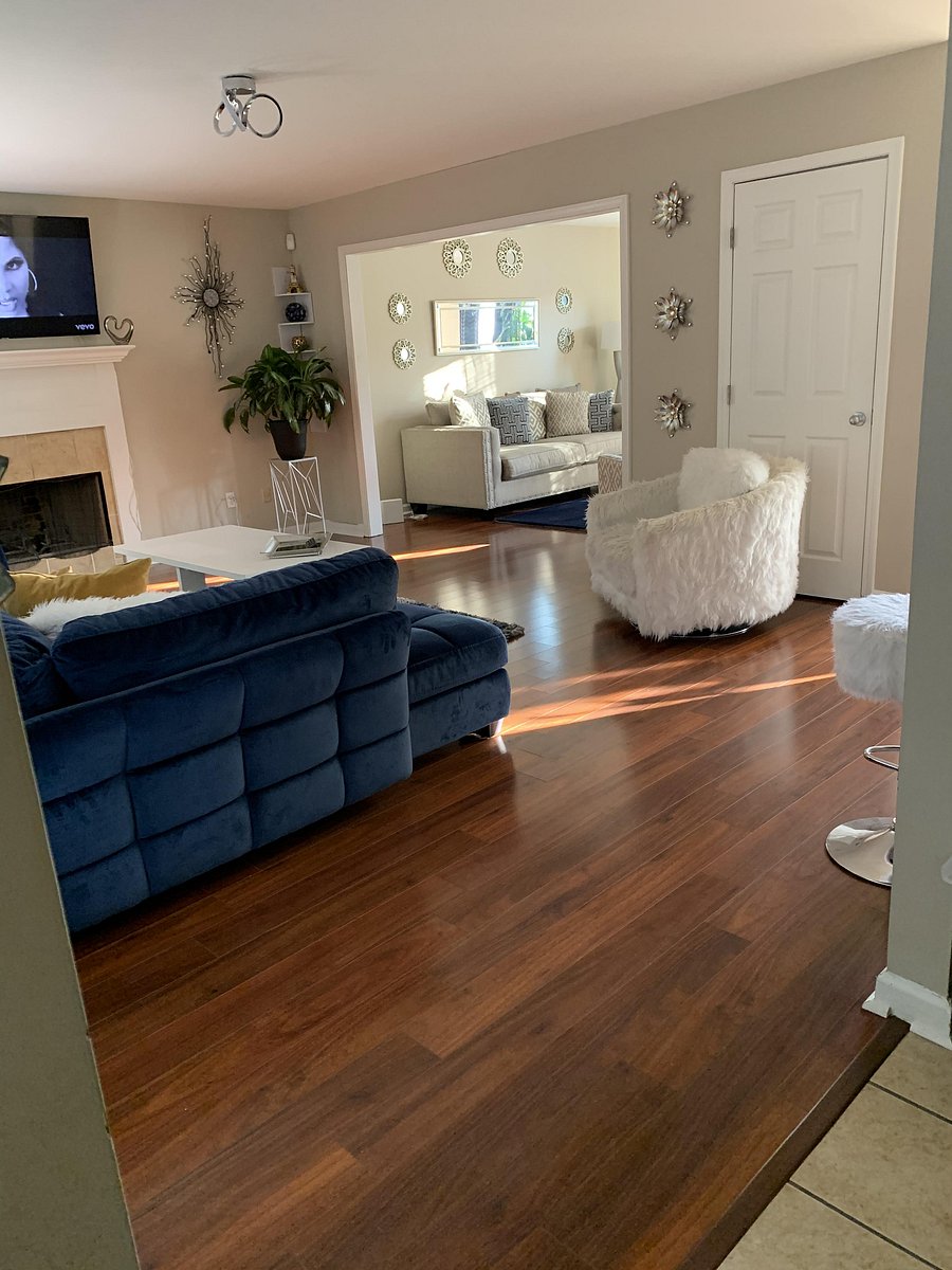 Large Livingroom with 65 Inch TV