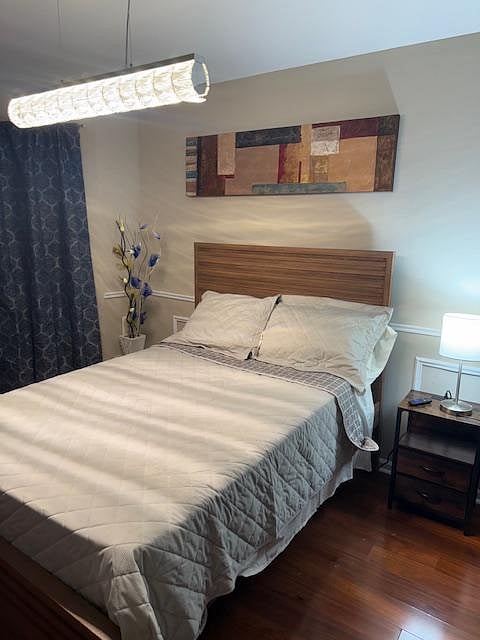 New Bed, new furniture, new Smart TV, Free basic cable