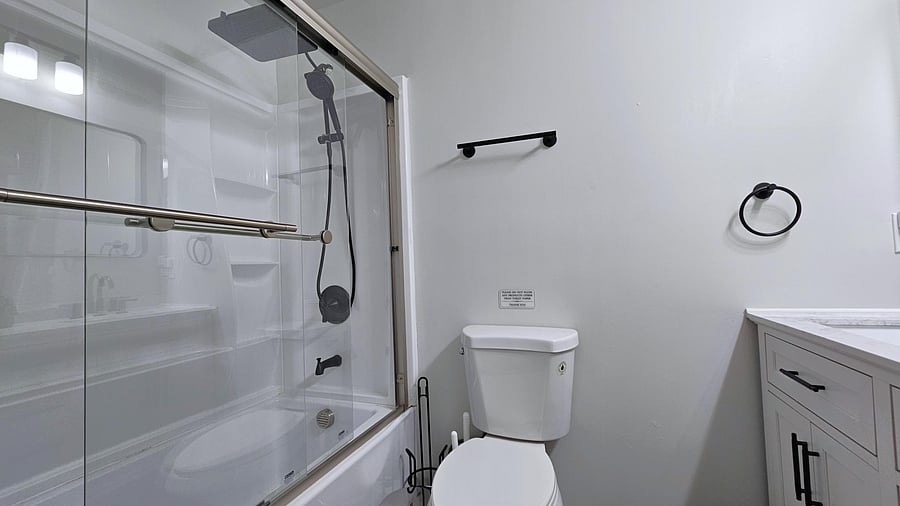Luxury rainfall shower system