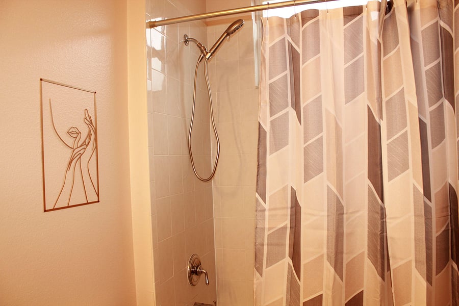 Bathroom 3 Shared by Room 4 & 5