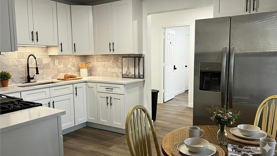 Full Kitchen with full size fridge