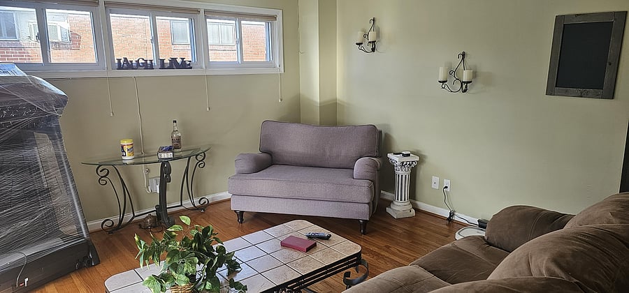 1st floor living room area