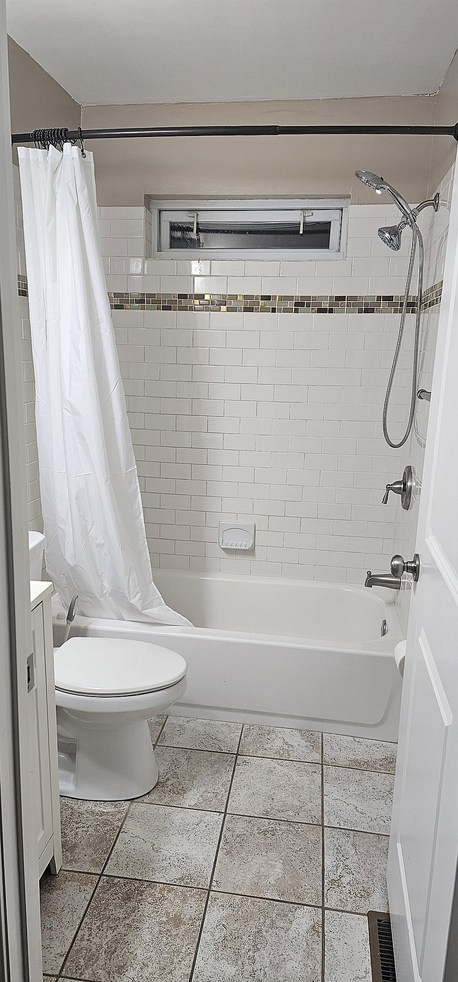Furnished Finder property 983762_1 photo 12