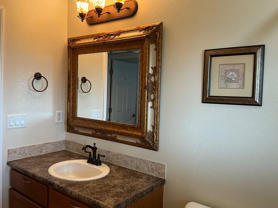 Single Sink