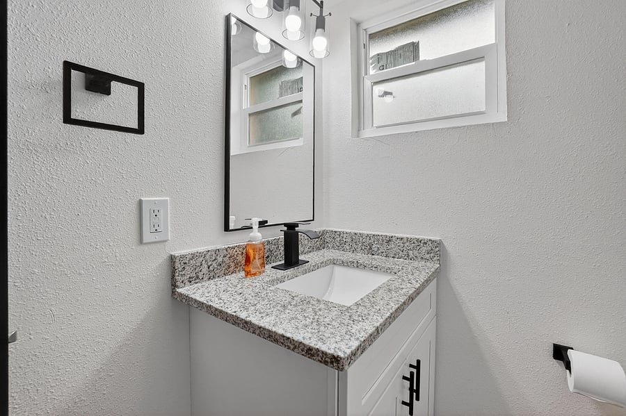 Furnished Finder property 983796_1 photo 9