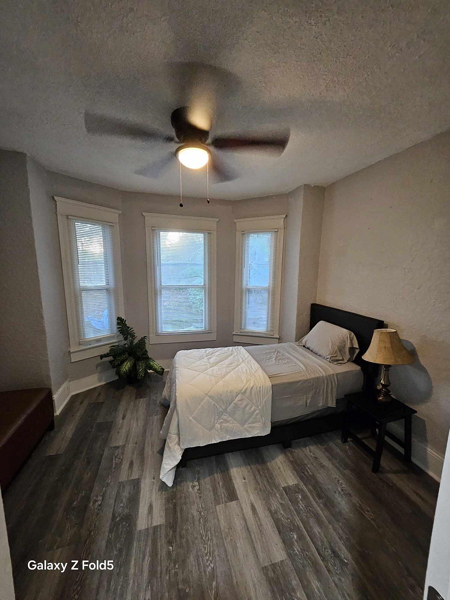 Furnished Finder property 983819_1 photo 15
