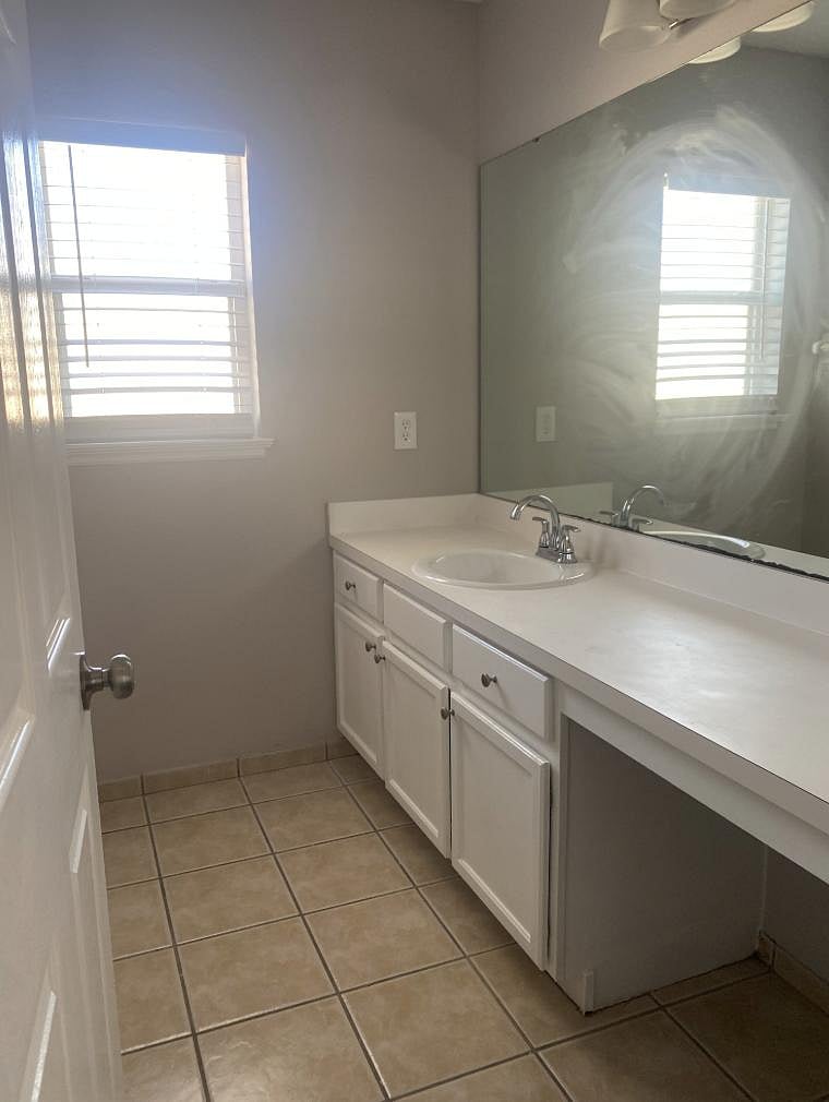 Furnished Finder property 983836_1 photo 7
