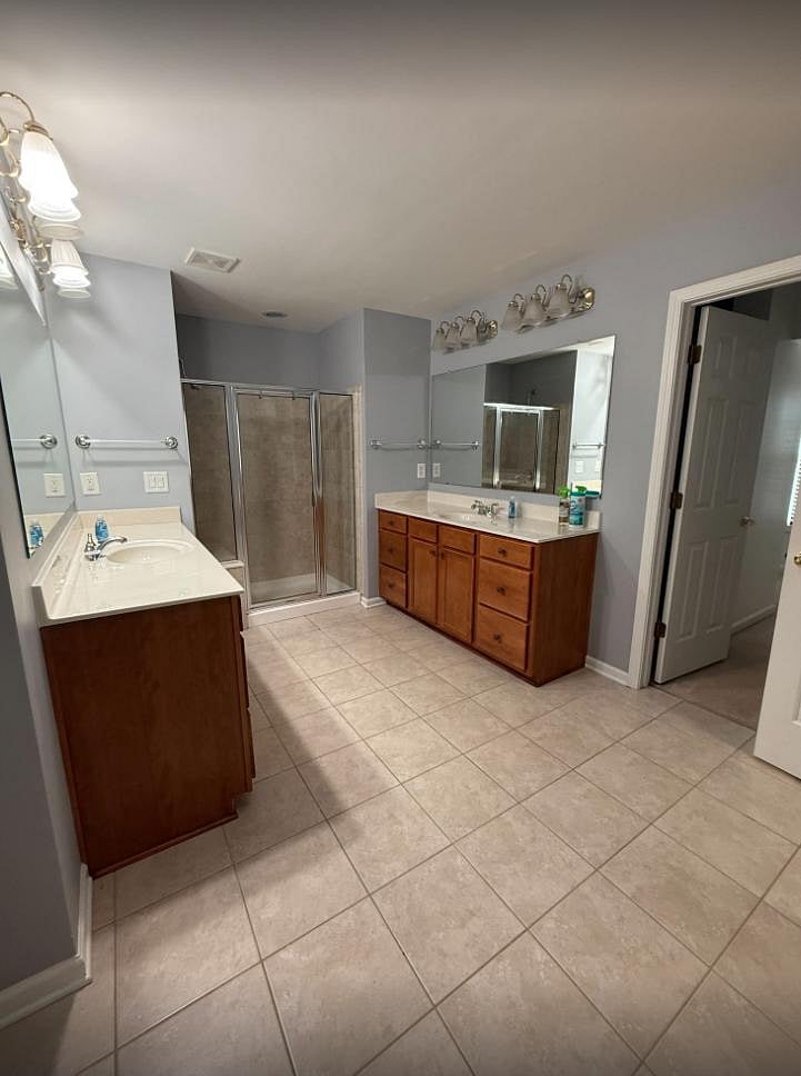 Furnished Finder property 983851_1 photo 9