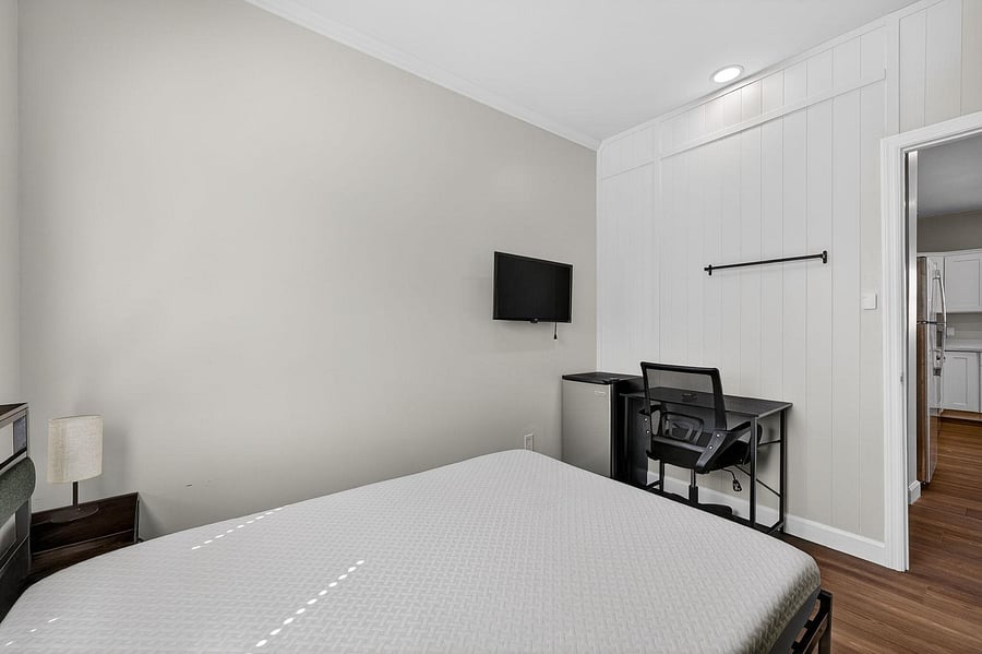 Furnished Finder property 983852_1 photo 7