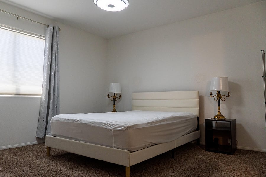 Master- Gold room #2.1