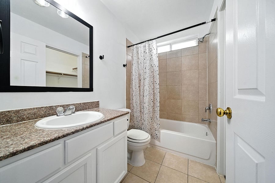 Full Private Bath