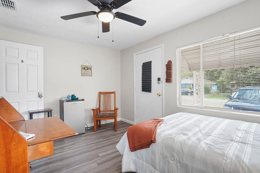 Spacious room
