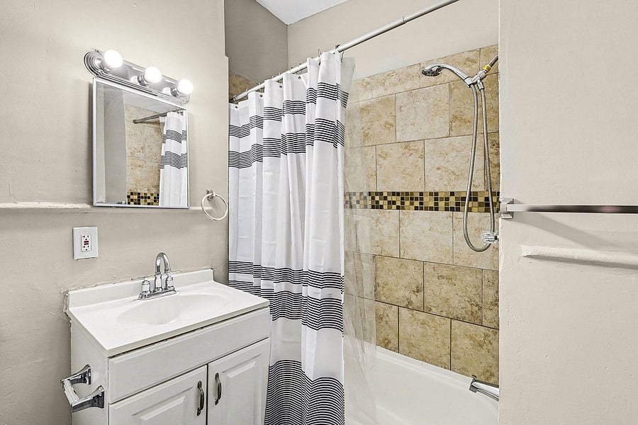Furnished Finder property 983883_1 photo 9