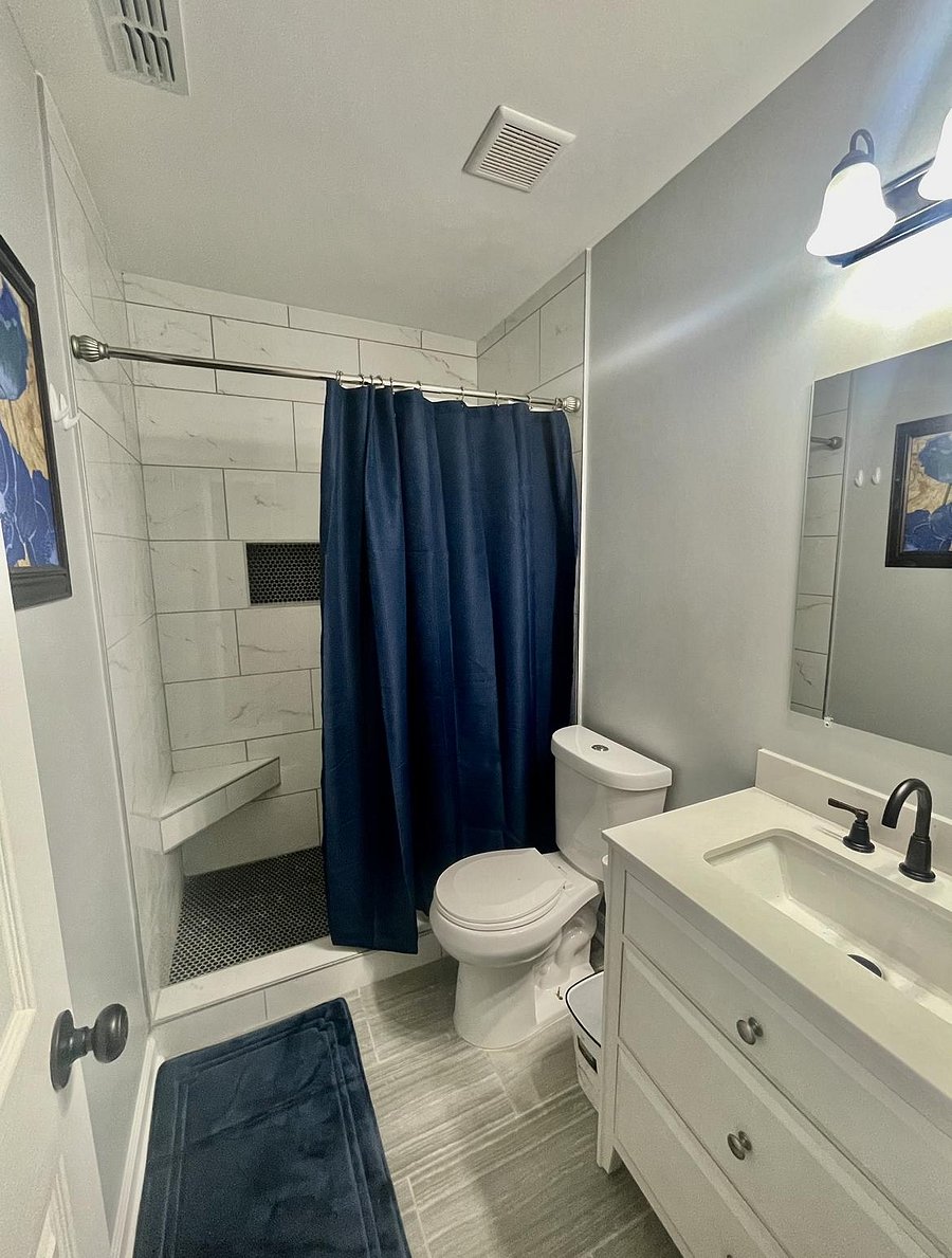 Shared Bathroom for Room 2 & 3