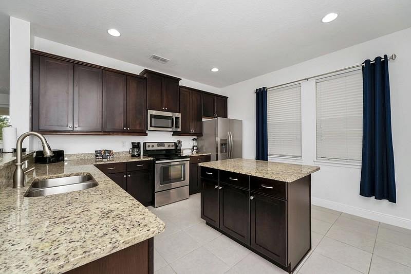 Furnished Finder property 983903_1 photo 14