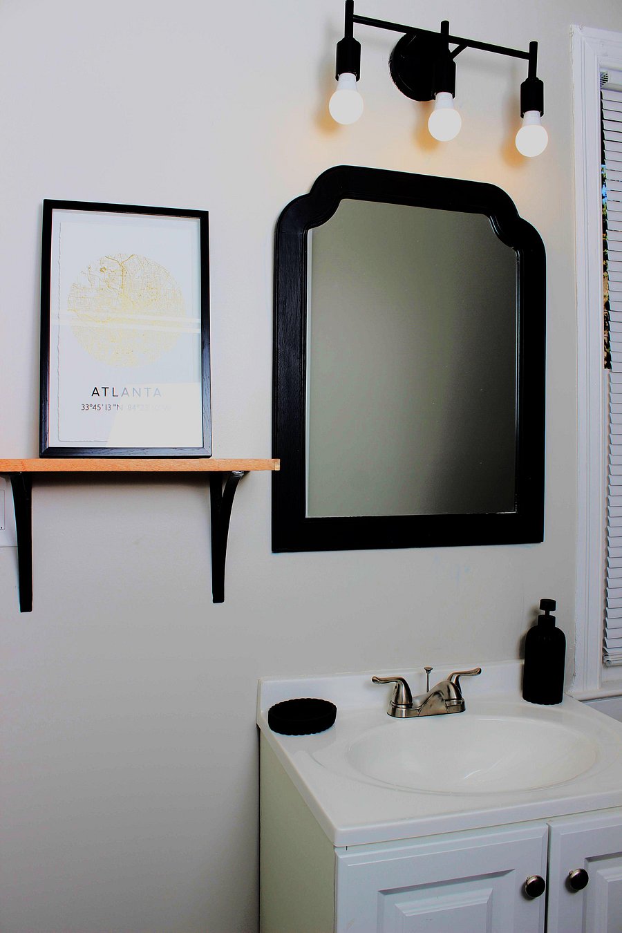 SINK AREA INSIDE BA #3