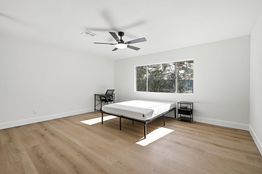 Bedroom F