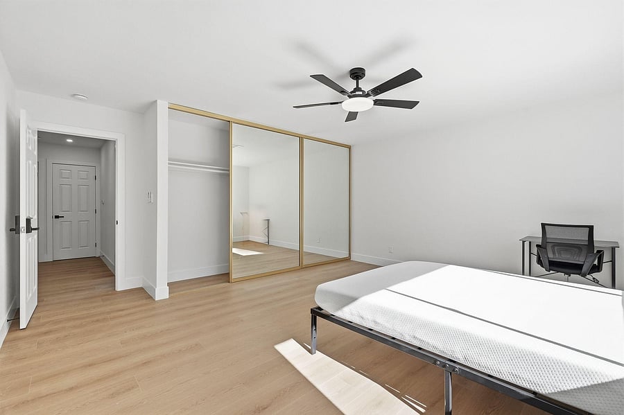 Bedroom F