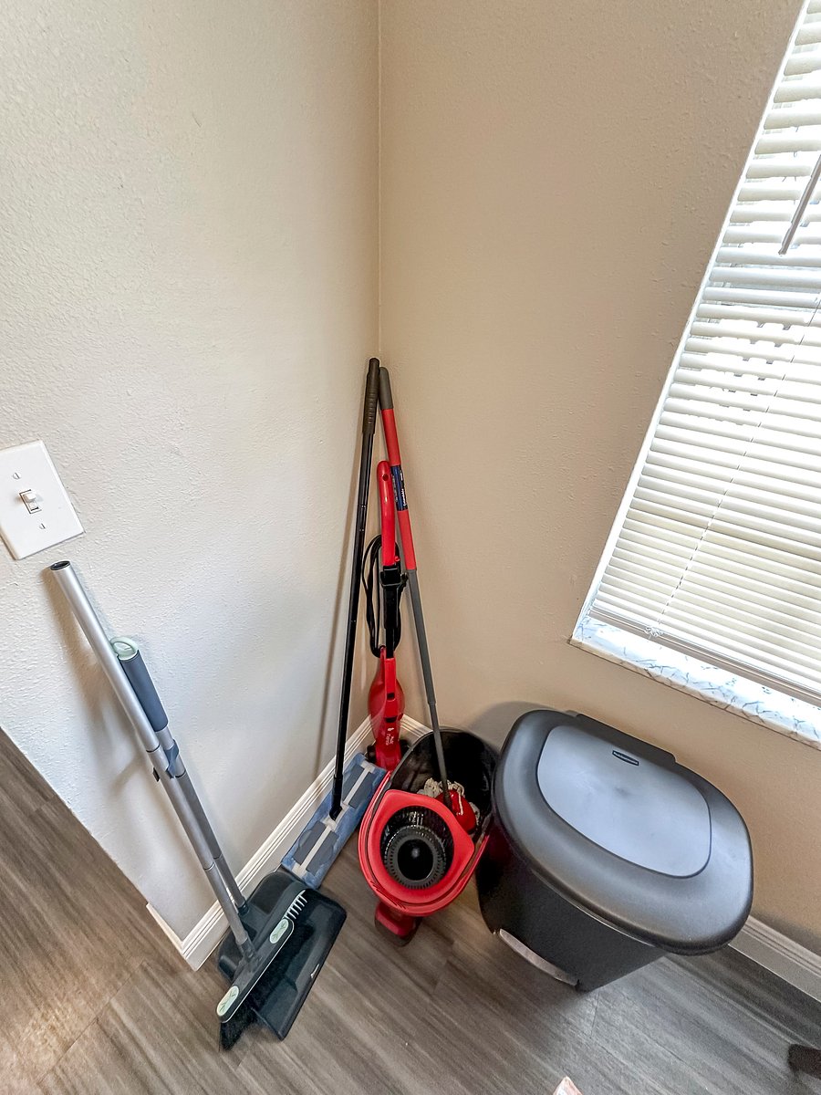 cleaning supplies
