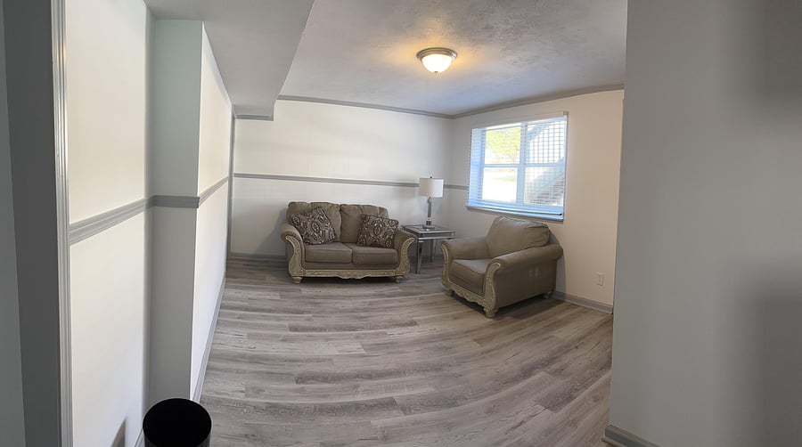 Basement Sitting Area!!