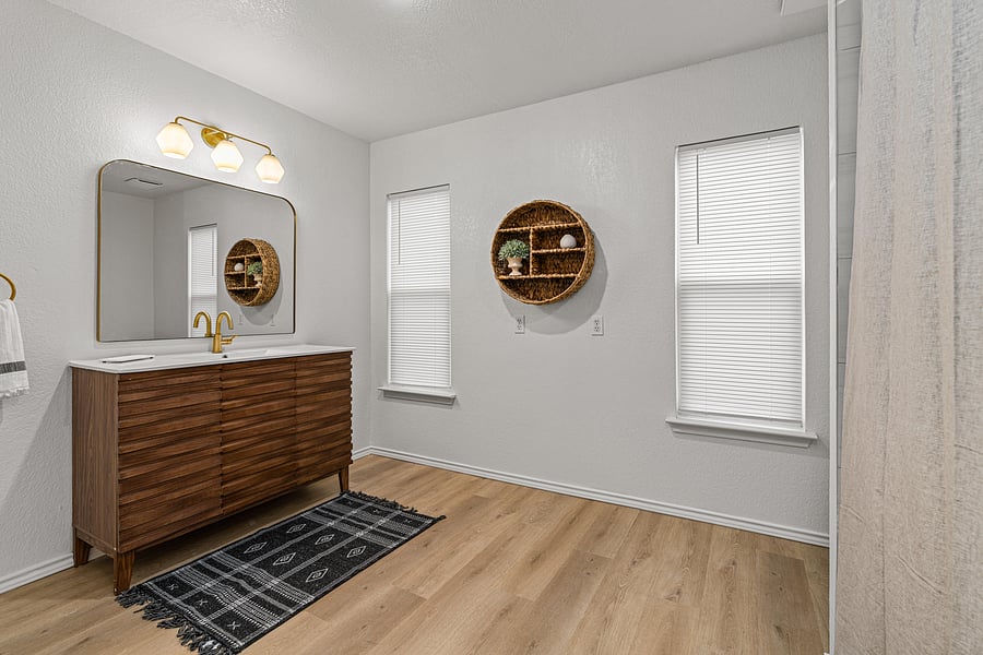 Private EnSuite Bathroom with Shower and Oversized Vanity